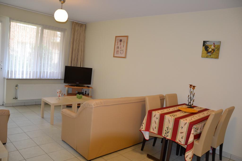 Lindehof Serviced Flats Zoersel Room photo
