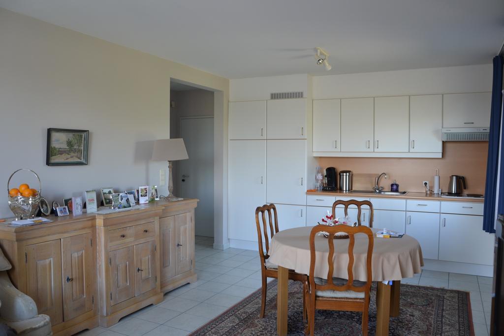 Lindehof Serviced Flats Zoersel Room photo