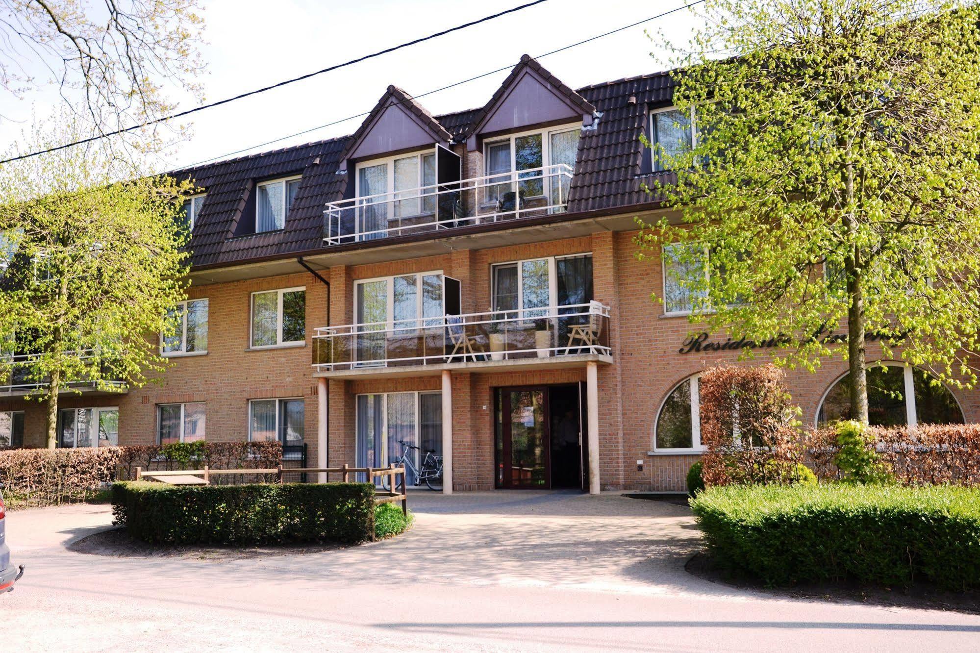 Lindehof Serviced Flats Zoersel Exterior photo